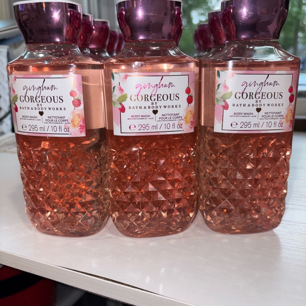 Bath & Body Works Pink Body Wash Luxurious Faceted Design